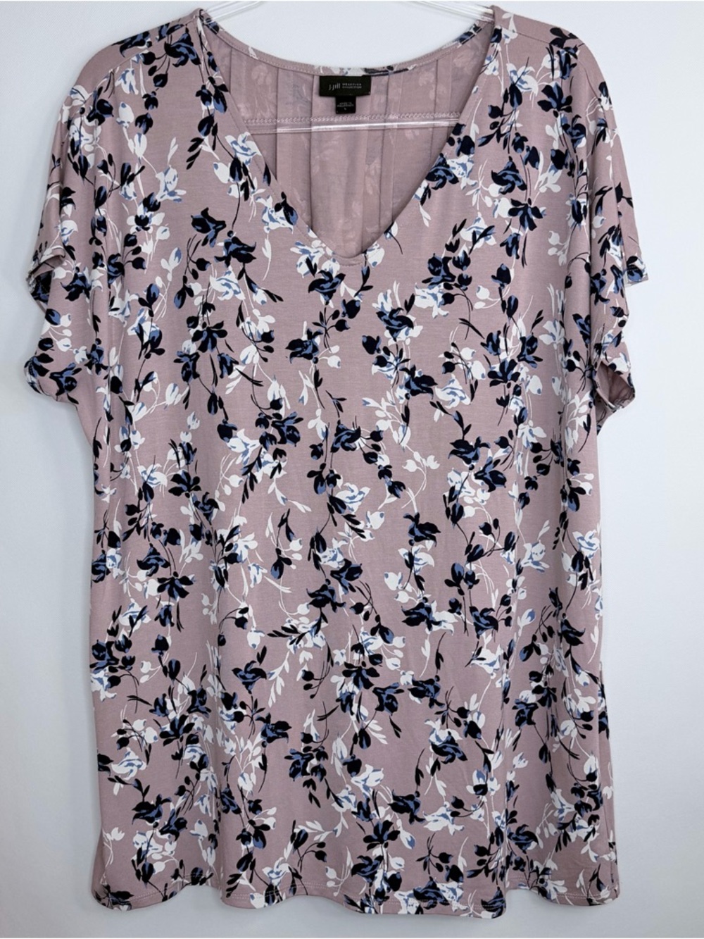 J.Jill Wearever Collection Floral V Neck Back Pleat Tunic